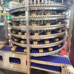 Spiral freezer and tunnel freezer